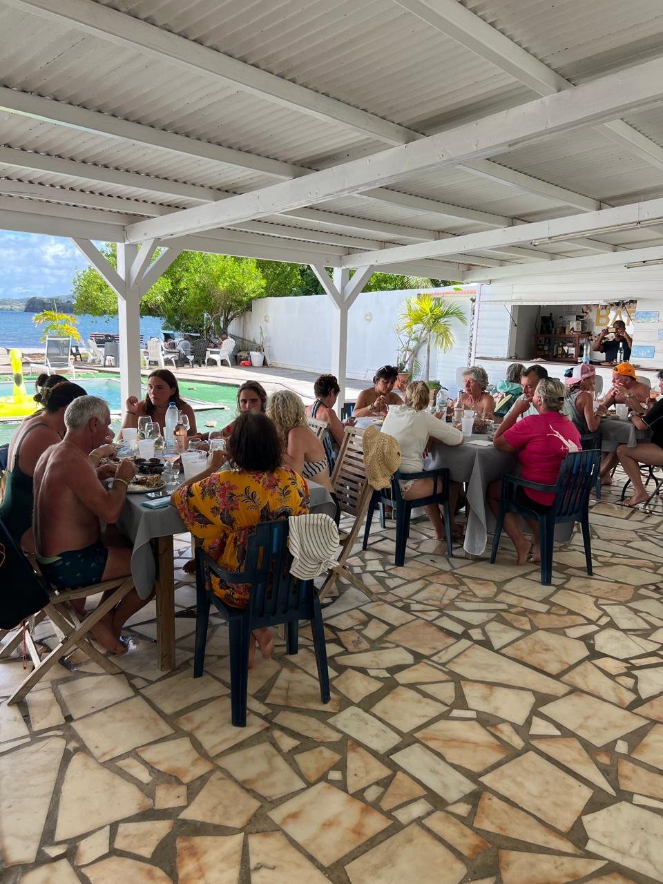 À la table de votre hôte — un repas à partager